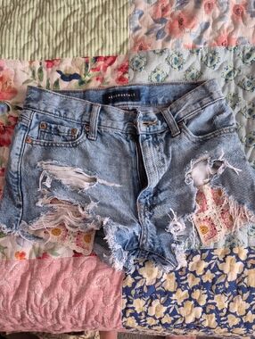 Aeropostale Destroyed Denim Short Shorts